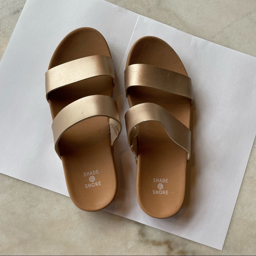 Shade & Shore Gold Sandals